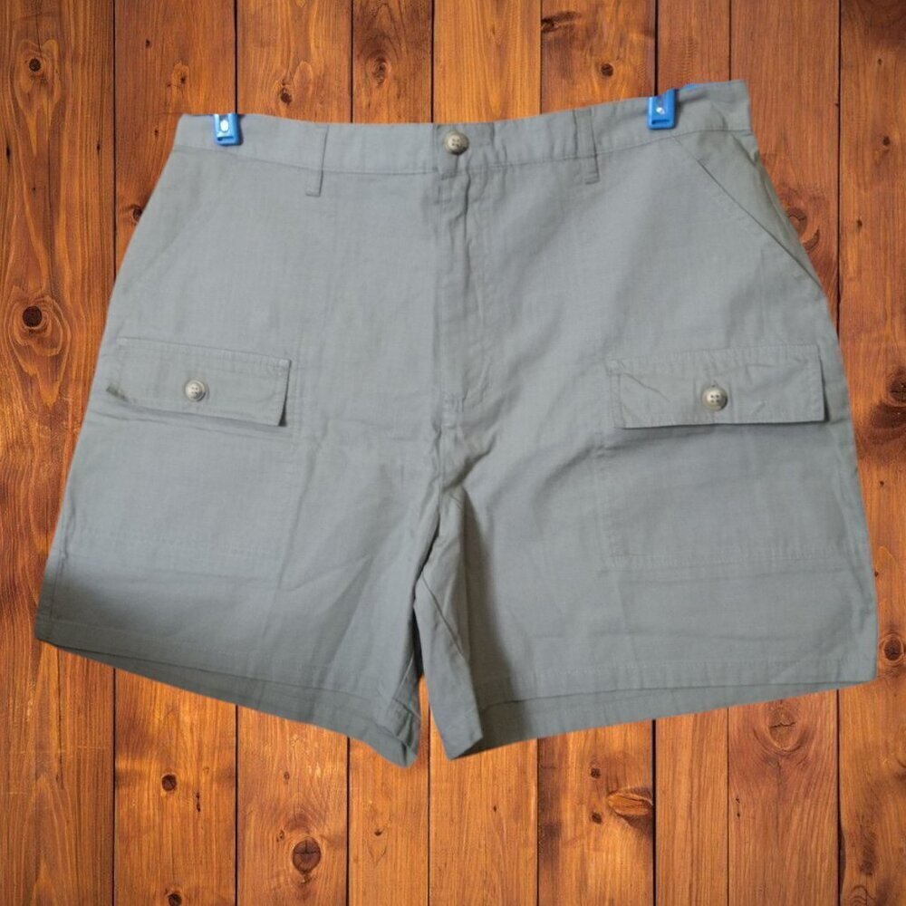 Original TY2 Women's Size 14 Beige Cargo Shorts Pockets Classic Utility New
